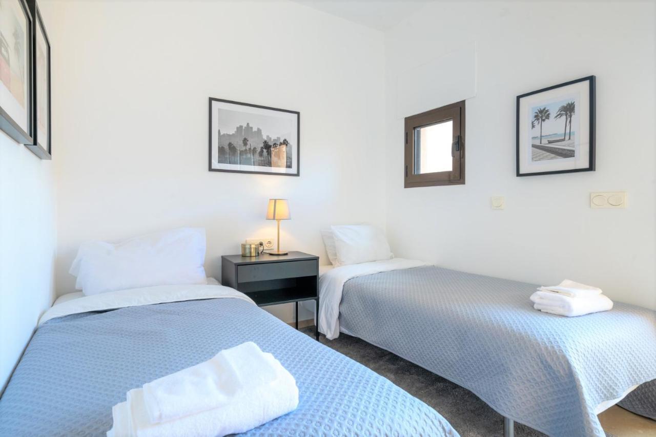 9 Penthouse With Amazing Sea Views, Close To Golf Manilva Duquesa المظهر الخارجي الصورة