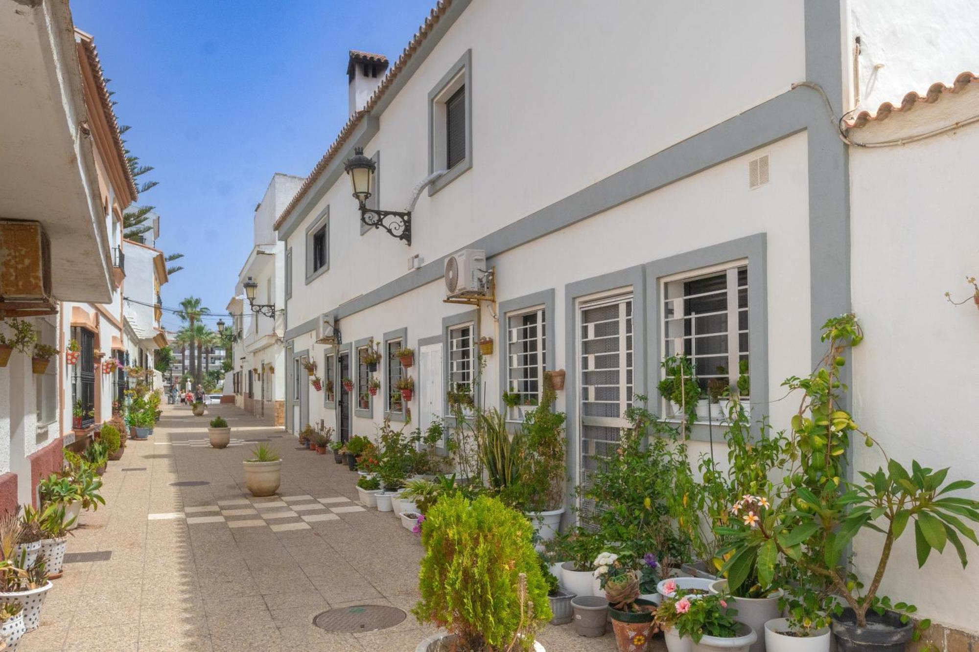 9 Penthouse With Amazing Sea Views, Close To Golf Manilva Duquesa المظهر الخارجي الصورة